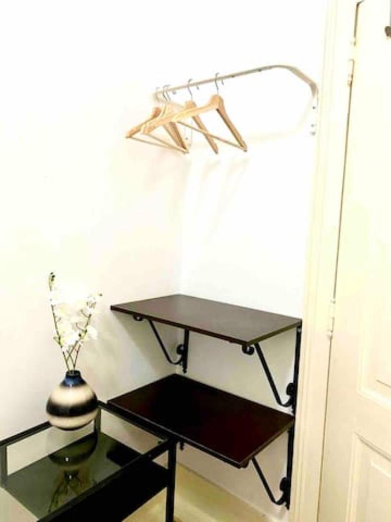 Romantic Chiado 7 -Private Small Single Room With No Outside Window Lisboa Dış mekan fotoğraf